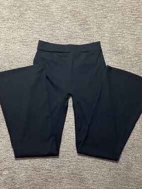 Wide-Leg mid-Rise Women's Pants — Black